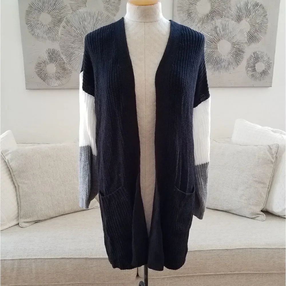 Love by Design Colorblock Cardigan sz Medium - Picture 3 of 8